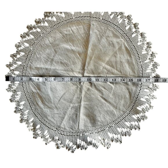 Linen & Crochet Doily Centerpiece 18.5" Diameter Vintage Handmade Wedding Event - Picture 15 of 16
